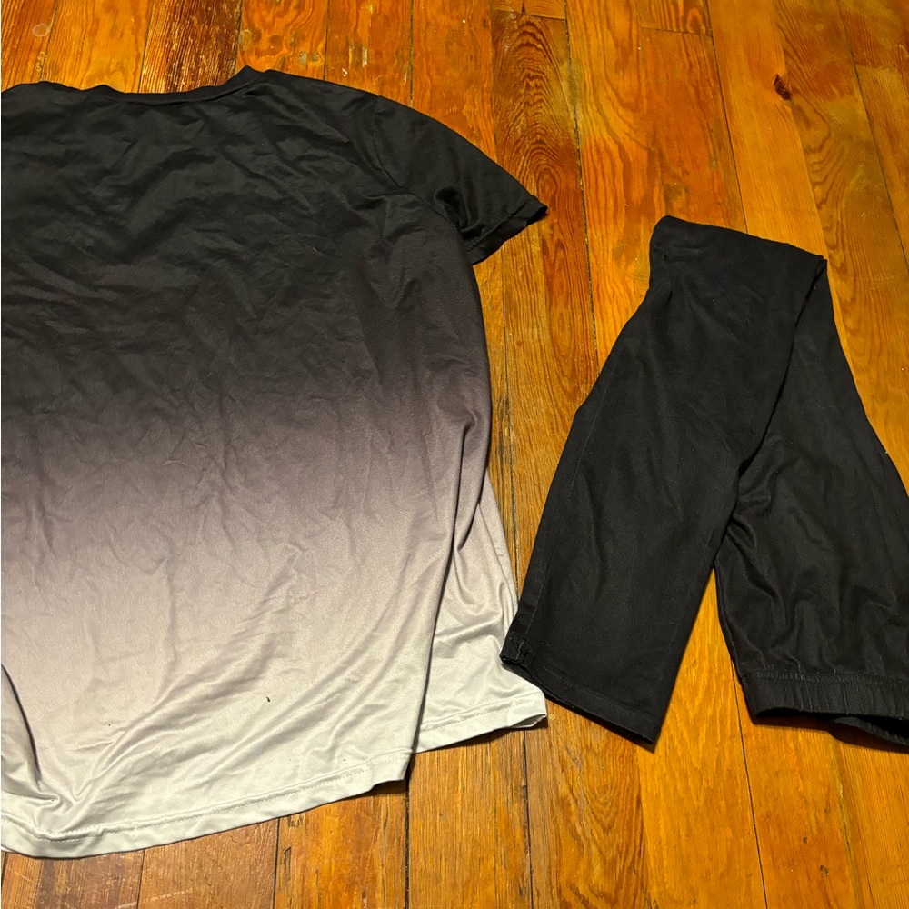 Matching outfit - Picture 2 of 2